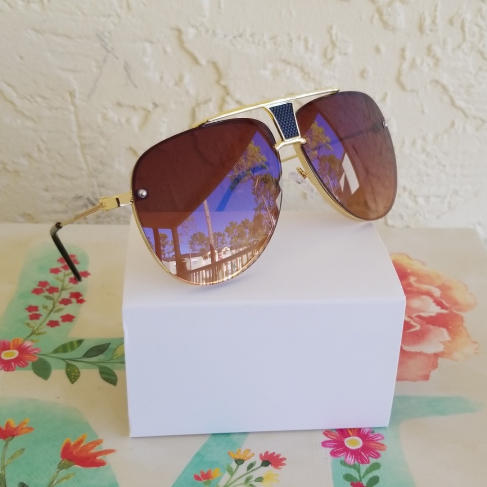 2019 AVIATOR STYLE CLEAR LENS 2 TONE UNISEX SUNGL - Picture 1 of 4